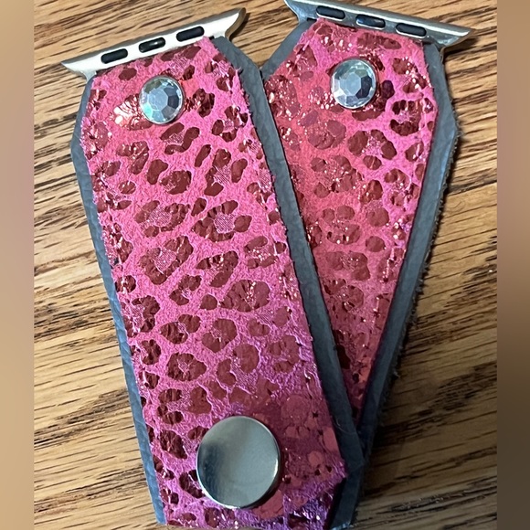 handmade Accessories - Pink leopard on grey leather Apple Watch band